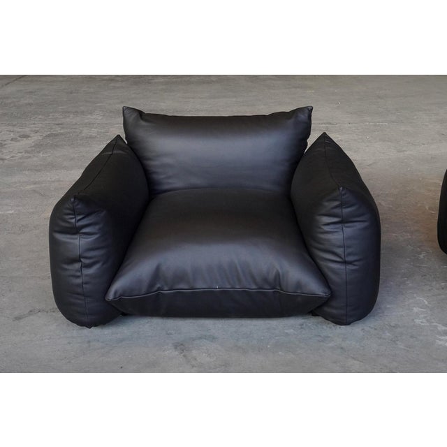 Arflex Lounge Chairs in Leather by Mario Marenco for Arflex, Italy, 1970s, Set of 2 For Sale - Image 4 of 9