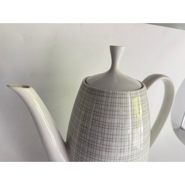 Series: 2025 Decoration: Filigree Material: Porcelain Condition: Very good used condition, no clips, first choice Many...