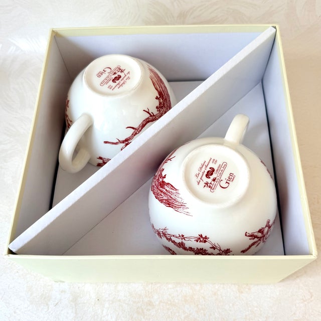 Oxblood Red Gien France 2 Teacup & Saucer Sets with Box - Musée De La Toile De Jouy For Sale - Image 8 of 11