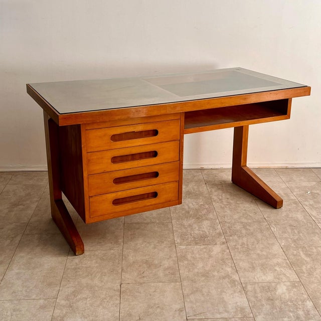 Mid-Century Modern Mid-Century Italian Desk with Z-Shaped Legs and Glass Top, 1970s For Sale - Image 3 of 9