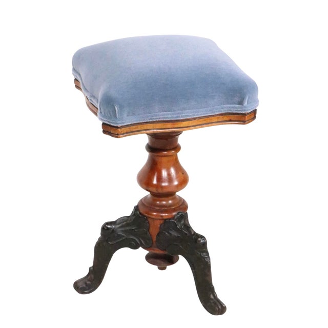 Charming Victorian organ stool, in excellent restored condition. The stool is adjustable in height ( 21" - 25" ) it has...