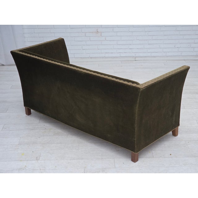 Wood Danish 2-Seater Sofa in Green Velour and Oak, 1970s For Sale - Image 7 of 18