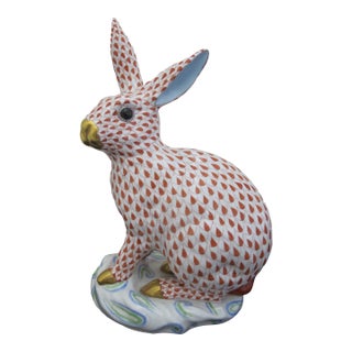 Herend Red Rust Fishnet Porcelain Large Seated 12" Bunny Rabbit Figurine For Sale