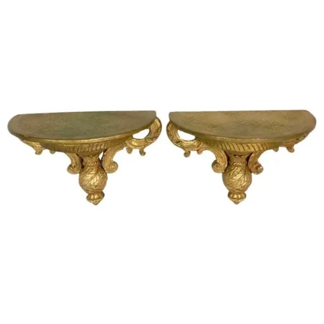 Gold Pair of Italian Carved and Giltwood Wall Brackets For Sale - Image 8 of 8