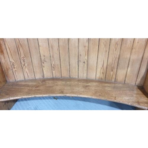 Large Bowed Pine Settle For Sale - Image 5 of 9
