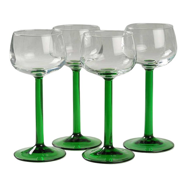 1990s Rhine Wine Emerald Straight Stem Glasses - Set of 4 For Sale