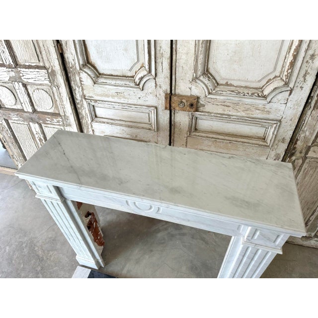 White Small Carrara Marble Fireplace, 1900s For Sale - Image 8 of 14