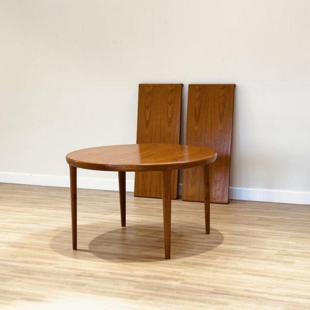 Mid-Century Danish Double Extending Teak Model 16 Dining Table by VV Møbler, 1965 For Sale - Image 15 of 17
