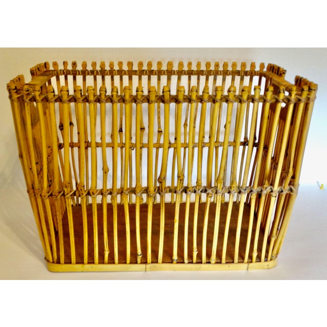 Large Mid Century natural bamboo cane basket. This attractive handcrafted basket is made of woven organic bamboo, rattan...