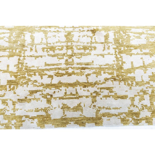 Abstract Modern Grid Golden Tan With Ivory Silk Rug "Giltgrid" For Sale - Image 4 of 7