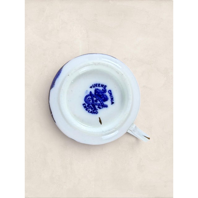 Antique English Queens China Blue Willow Bone China Cup & Saucer For Sale In Tampa - Image 6 of 10