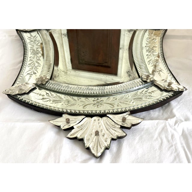 Late 20th Century Venetian Shield Mirror With Coat of Arms Crest For Sale - Image 4 of 7