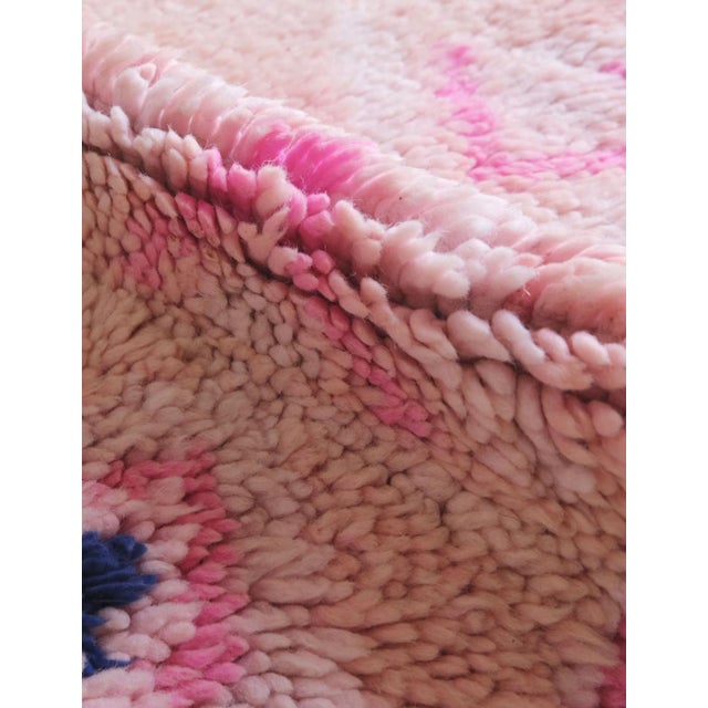 Shabby Chic Pink Moroccan Runner Wool Rug - 9.1 X 3.3 Ft For Sale - Image 3 of 8