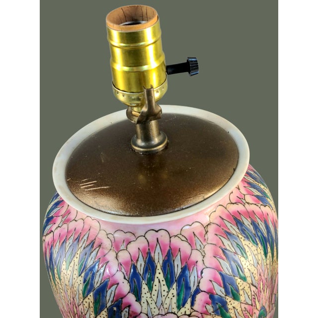Metal Late 20th Century Asian Flamestitch Pattern Colorful Painted Porcelain Peacock Feather Table Lamp For Sale - Image 7 of 9
