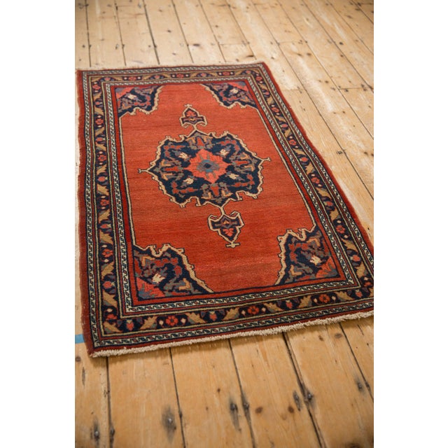 1930s Vintage Persian Bijar Trefoil Medallion Wool Rug For Sale In New York - Image 6 of 9