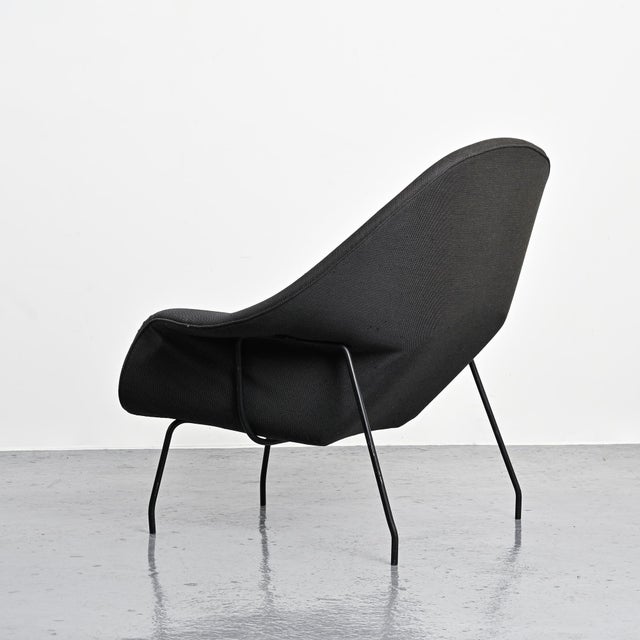 Womb Chair by Eero Saarinen, Charles Eames, and Florence Knoll for Knoll Inc. / Knoll International, 1970s For Sale - Image 9 of 18