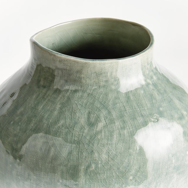 Contemporary Barclay Butera Ojai Vase Large For Sale - Image 3 of 4