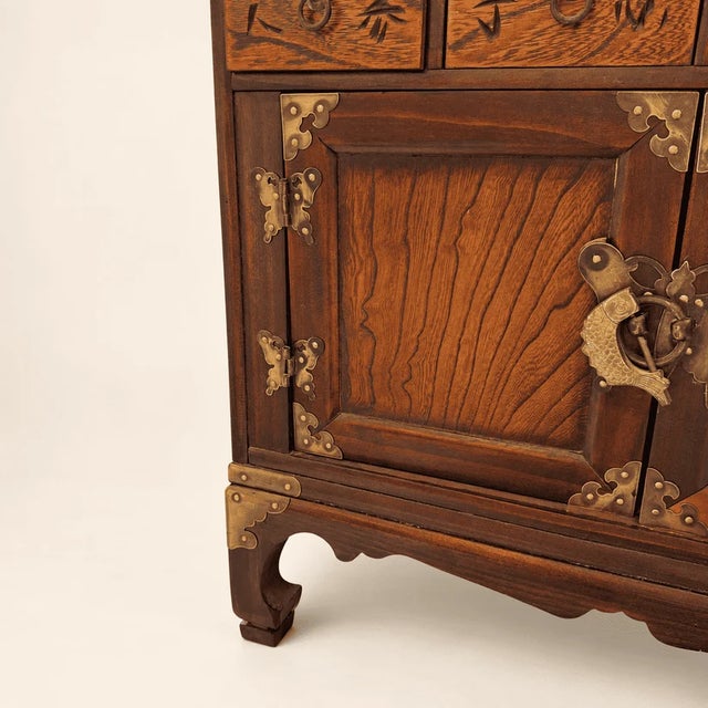 Mid 20th Century Vintage Korean Elm Medicine Chest, 16 Carved Drawers, Brass Fish Lock For Sale - Image 5 of 10