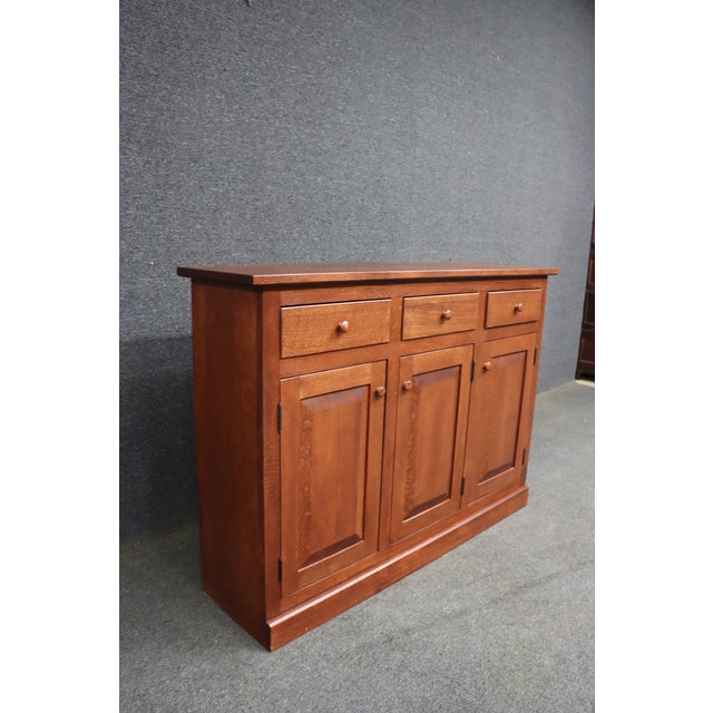 American Hunt Country Furniture Brandywine Hall Quarter Sawn Oak Buffet For Sale - Image 3 of 18