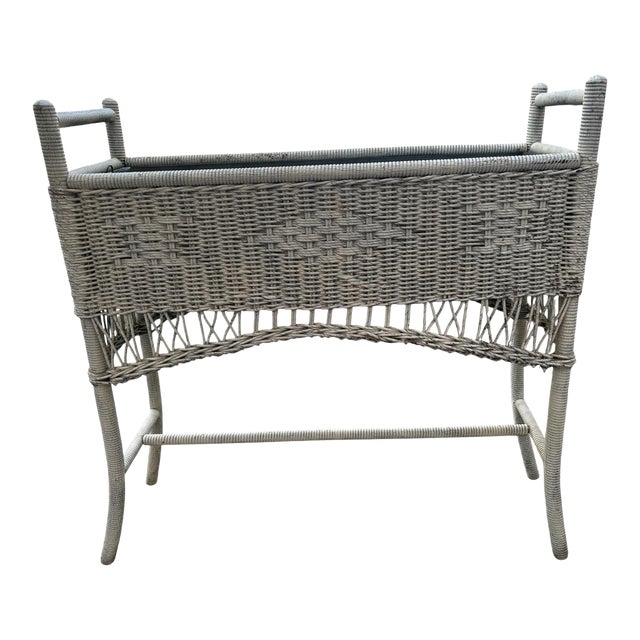 Antique Wicker Plant Stand For Sale