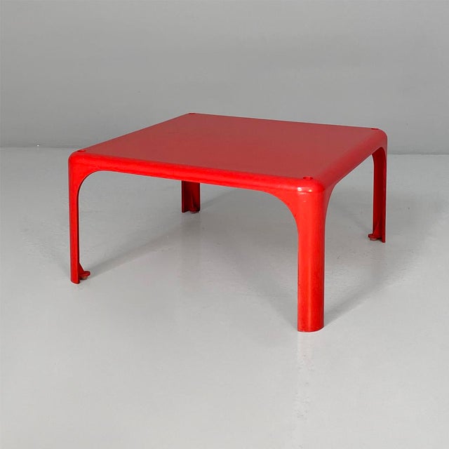 Italian Coffee Tables Demetrio 45 by Vico Magistretti for Artemide, 1970s, Set of 3 For Sale - Image 6 of 17