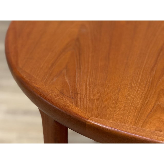 Mid-Century Modern Danish Double Extending Teak Dining Table by VV Møbler for Heals, 1960s For Sale - Image 6 of 17