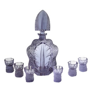 Art Deco Crystal Glass Carafe with 6 Glasses in the style of R. Lalique, 1930s, Set of 7 For Sale
