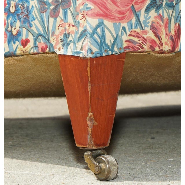 Textile Large Vintage London Bridgewater 5 Seat Corner Sofa in Floral Fabric from Howard & Sons For Sale - Image 7 of 18