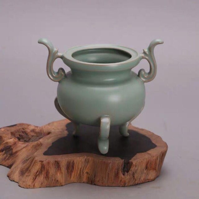 Chinese Ru Kiln Celadon Porcelain Incerse Burner For Sale - Image 4 of 4