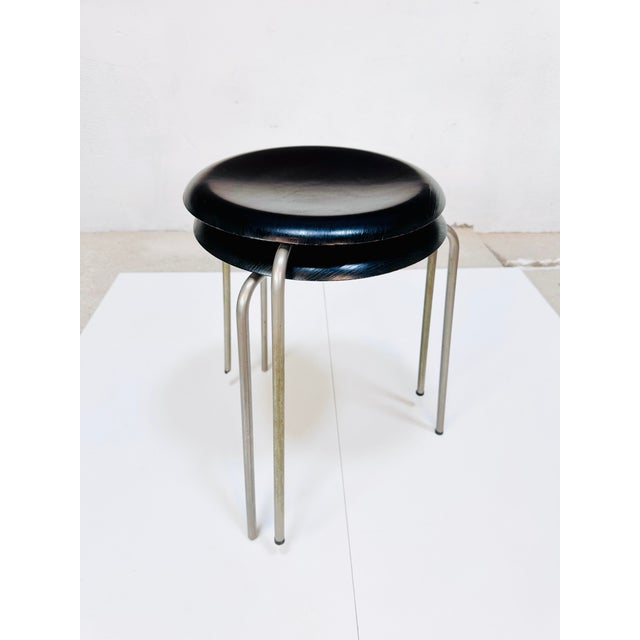 1960s Black Dot Model 3170 Stools by Arne Jacobsen for Fritz Hansen, Denmark, 1960s, Set of 2 For Sale - Image 5 of 18