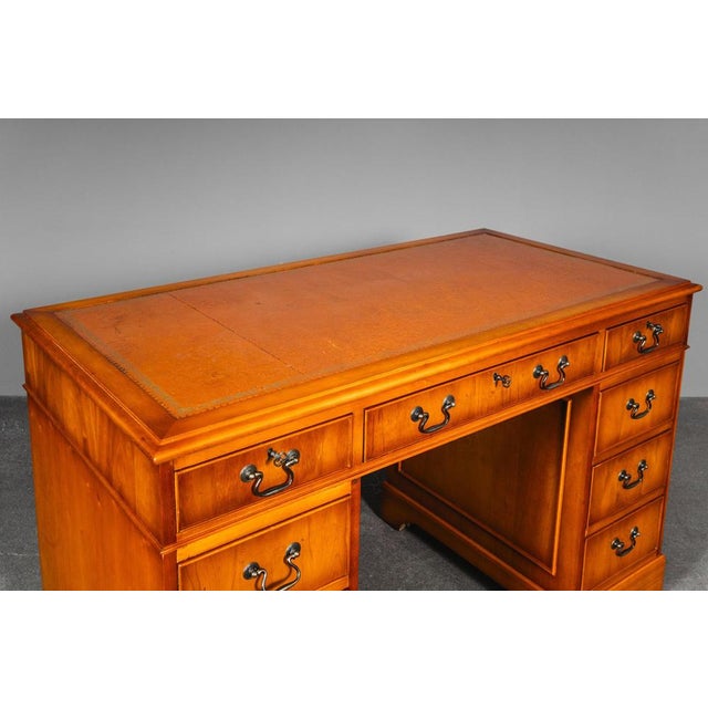 English Desk in Leather & Pine, 1800s For Sale - Image 10 of 18