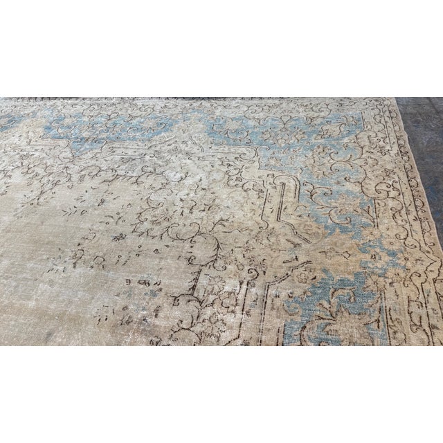 Mid-20th Century Antique Kerman Wool Rug For Sale In New York - Image 6 of 14