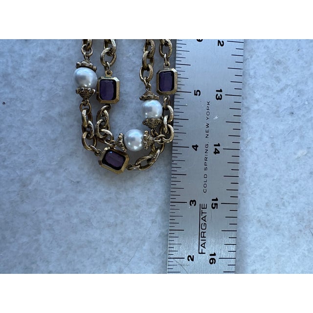 Amethyst, Pearl, and Brass Link and Chain Necklace For Sale - Image 4 of 4