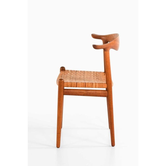 Scandinavian Modern JH-505 Cowhorn Chair in Teak and Cane attributed to Hans J. Wegner, 1952 For Sale - Image 6 of 10