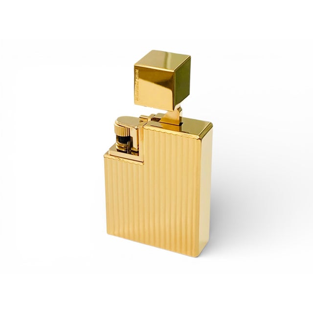 Gold-Plated Pocket Lighter with Engine-Turned Decoration from Cartier For Sale - Image 4 of 16