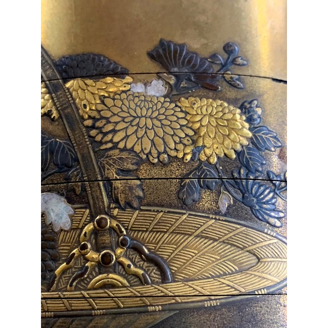 Antique Japanese Inro by Shigehide Edo Period For Sale - Image 11 of 15