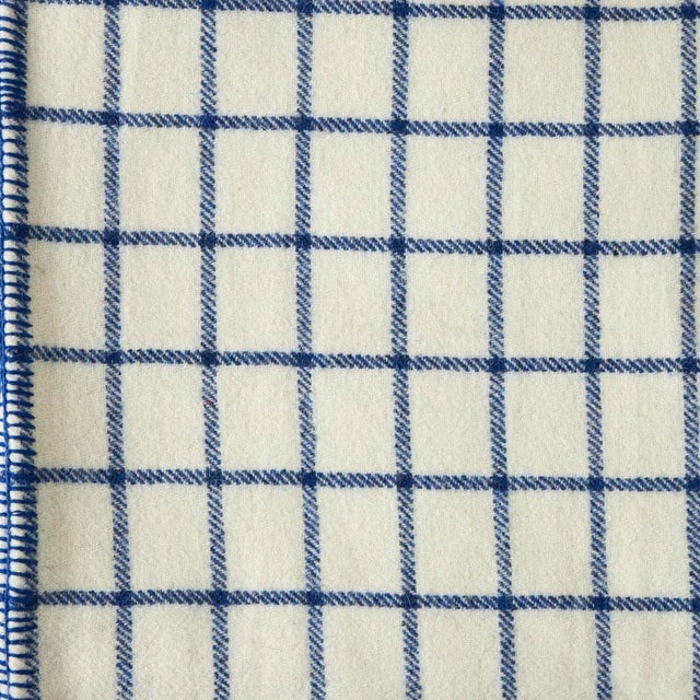2020s Irish Wool Checked Blanket in Blue, Queen For Sale - Image 5 of 9