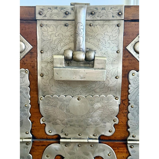 Antique Korean Wedding Bandaji Chest For Sale - Image 15 of 18