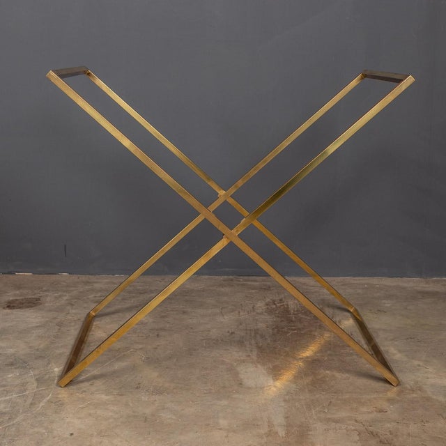 Brown 20th Century Bamboo &amp; Brass Butler Tables, 1970s, Set of 2 For Sale - Image 8 of 18