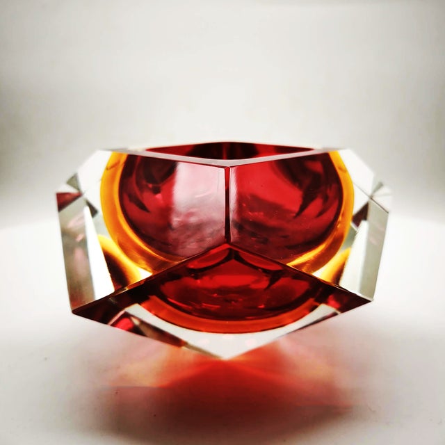 Goldenrod Ashtray in Murano Glass by Flavio Poli for Seguso, 1960s For Sale - Image 8 of 8