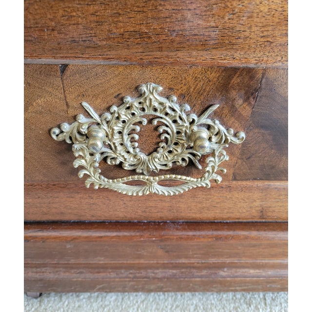 Late 19th Century Eastlake Dresser With Mirror For Sale - Image 15 of 15