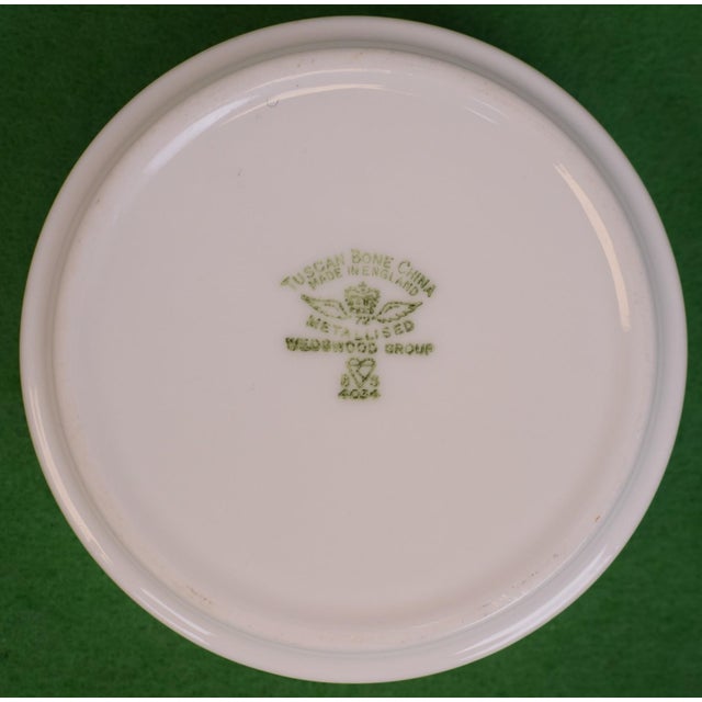 Lyford Cay Club Wedgwood Bone China Ashtray Made in England For Sale - Image 4 of 5