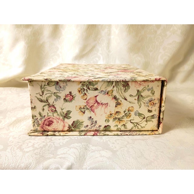 Jewelry Box With Mirror Cabbage Rose Chinz Fabric Dresser Top Vanity Organizer For Sale In Savannah - Image 6 of 12