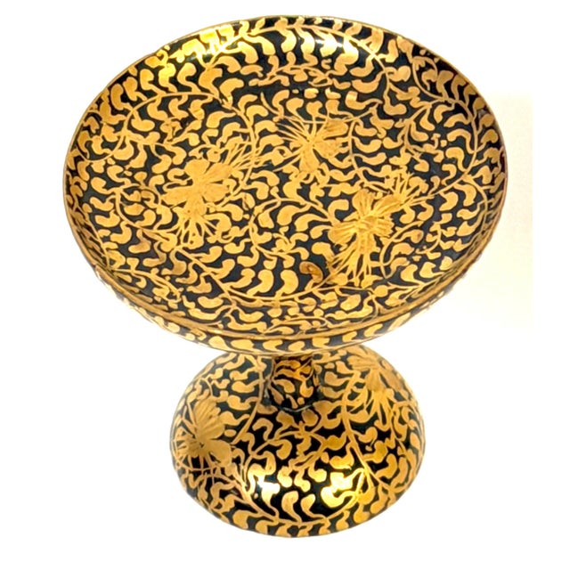 Pair of Japanese Meiji Miniature Gold Maki-e Lacquer Takatsuki Stands For Sale - Image 4 of 11