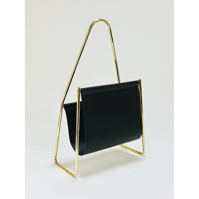 1950s Mid-Century Magazine Rack in Brass and Black Leather attributed to Carl Auböck, Austria, 1950s For Sale - Image 5 of 18