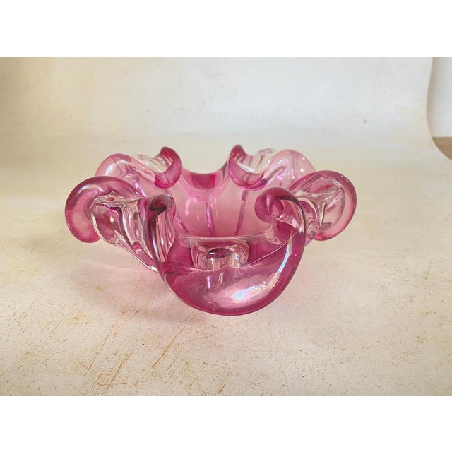 Gold Vide Poche or Ashtray in Pink Murano Glass, Venice, Italy, 1970s For Sale - Image 8 of 16