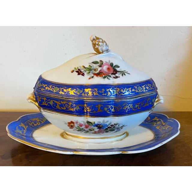 Antique 19th Century Paris Porcelain Sauce Tureen For Sale - Image 4 of 12