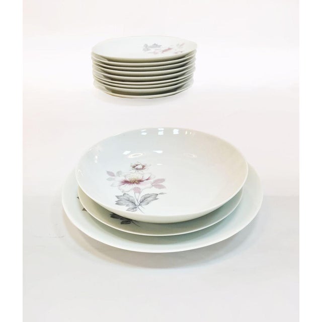 White Porcelain Tableware Set from Bidasoa, 1960s, Set of 26 For Sale - Image 12 of 14