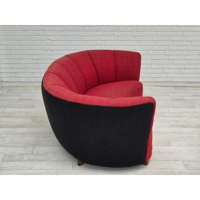 Wood Danish 2-Seater Banana Sofa in Wool & Beech, 1960s For Sale - Image 7 of 18
