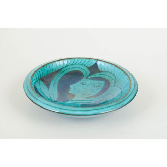 Anna-Lisa Thomson for Upsala Ekeby Bowl (model 1034), 1960s. Low stoneware bowl with a characteristic textured surface and...